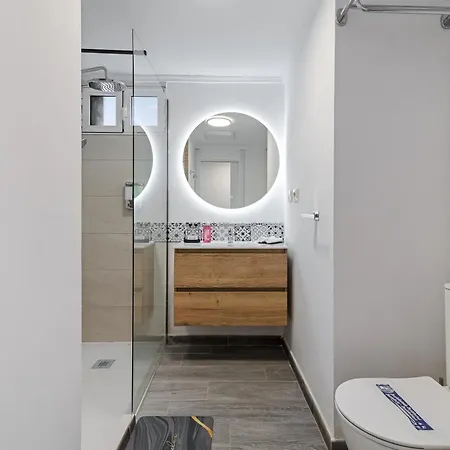 Home2book & Palmas *